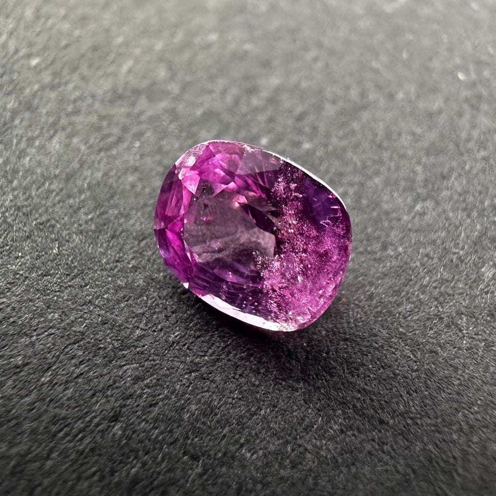 0.70ct Ceylon Pink Sapphire Unheated